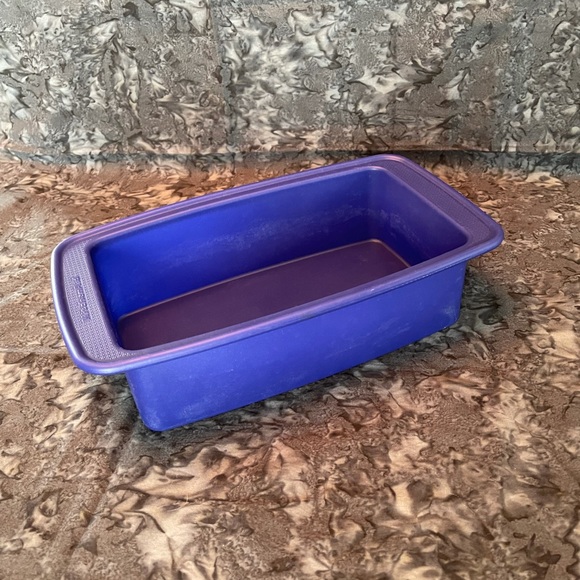 KitchenAid Kitchen Kitchenaid Silicone Loaf Pan Poshmark